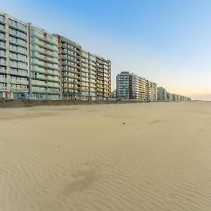 10 Hoog Aan Zee Appartement Middelkerke