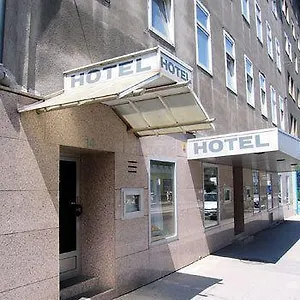 https://cyrus.vienna-besthotels.com